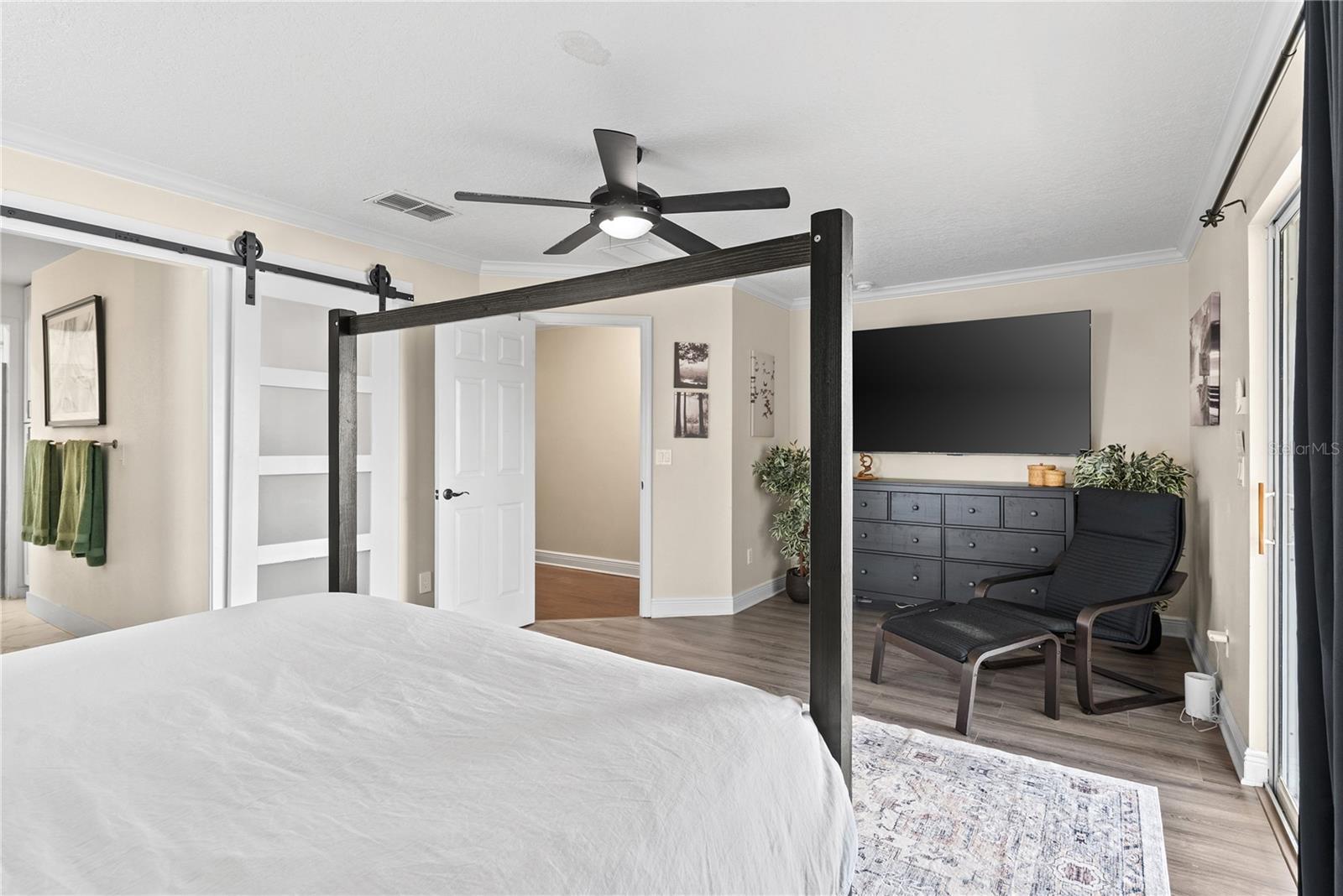 Image 24 of 56 For 14627 Masthead Landing Circle