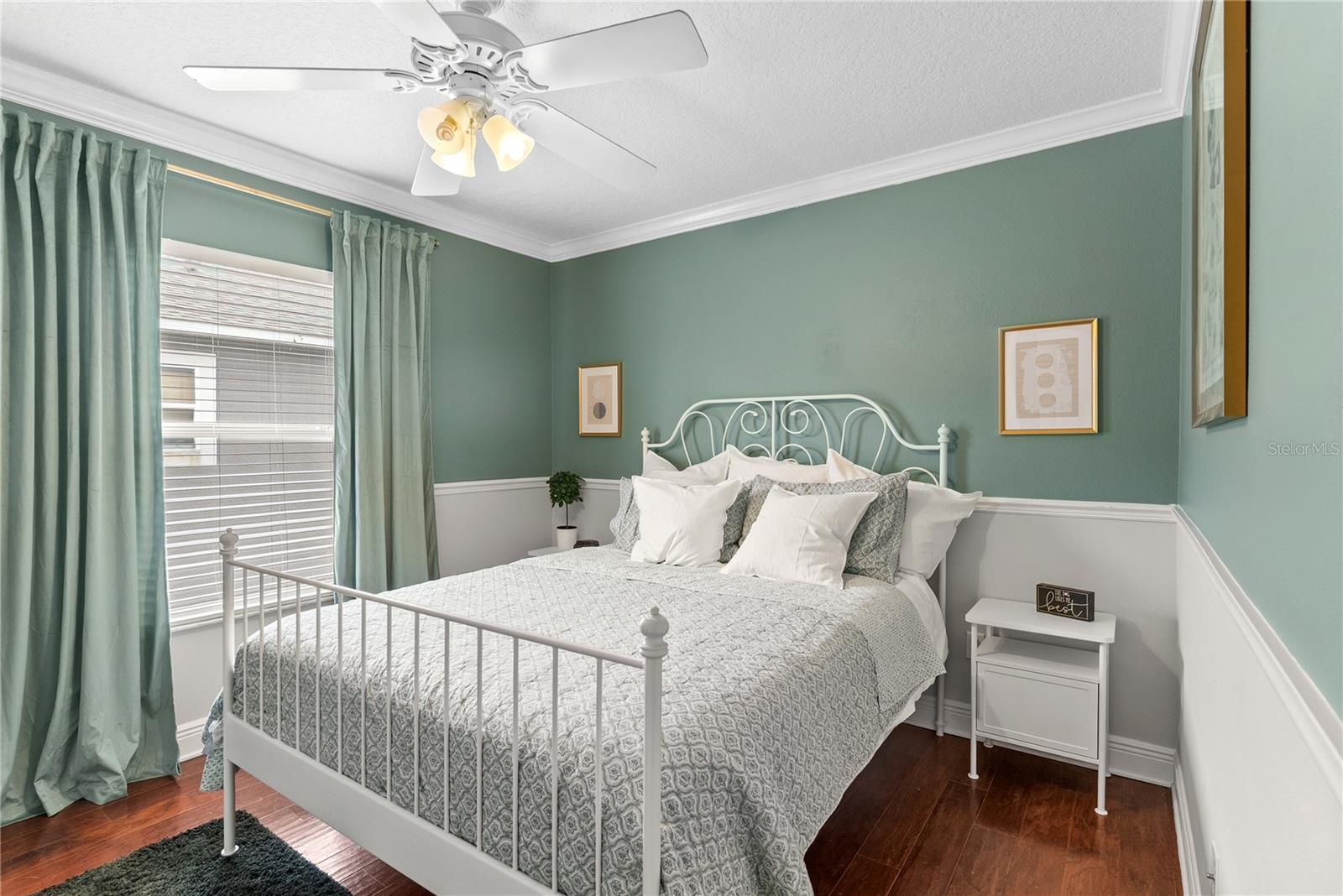 Image 29 of 56 For 14627 Masthead Landing Circle