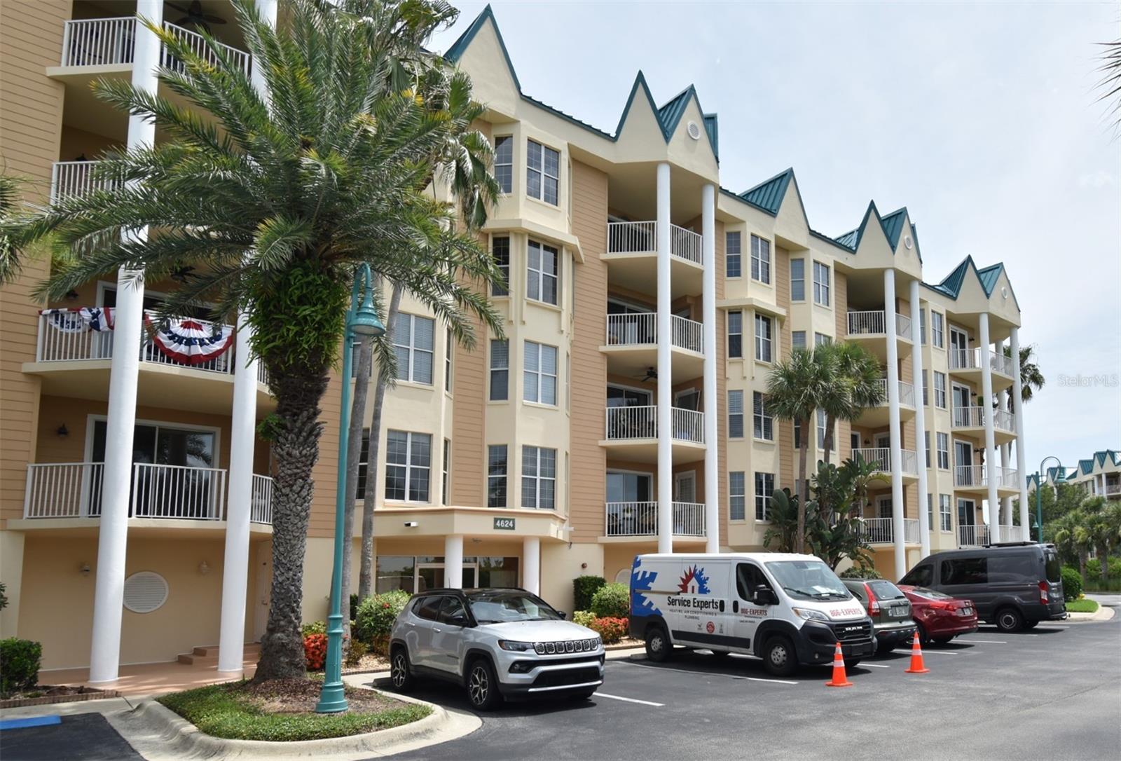 Image 2 of 40 For 4624 Harbour Village Boulevard 4206