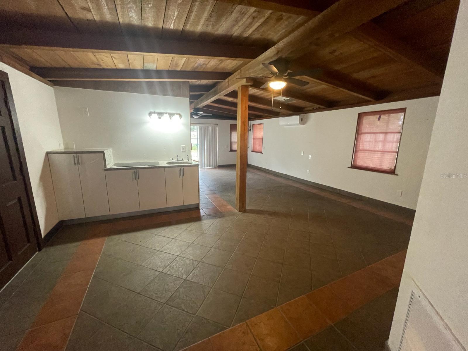 Image 15 of 27 For 530 Webster Street