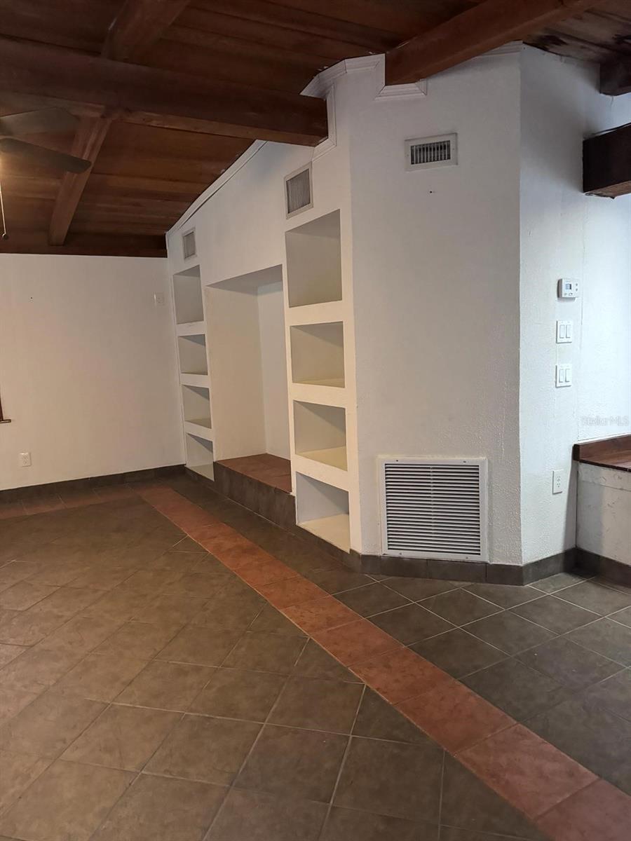 Image 20 of 27 For 530 Webster Street