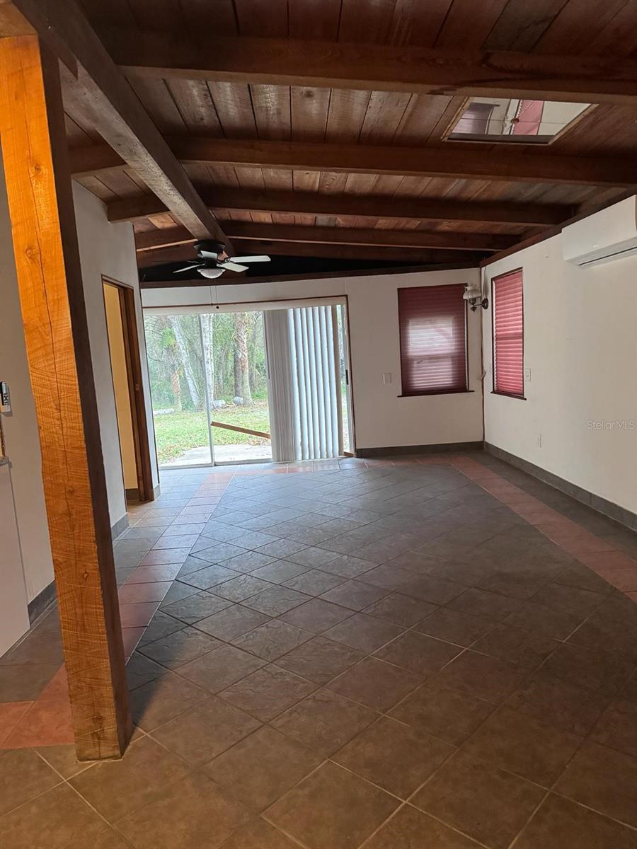 Image 22 of 27 For 530 Webster Street