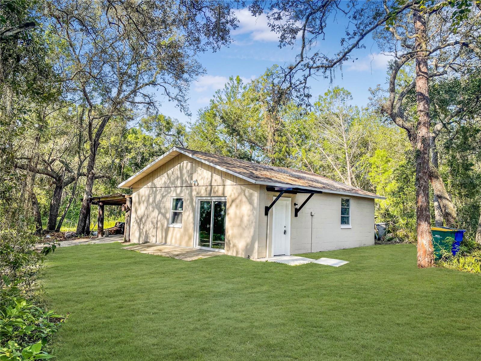 Image 25 of 27 For 530 Webster Street