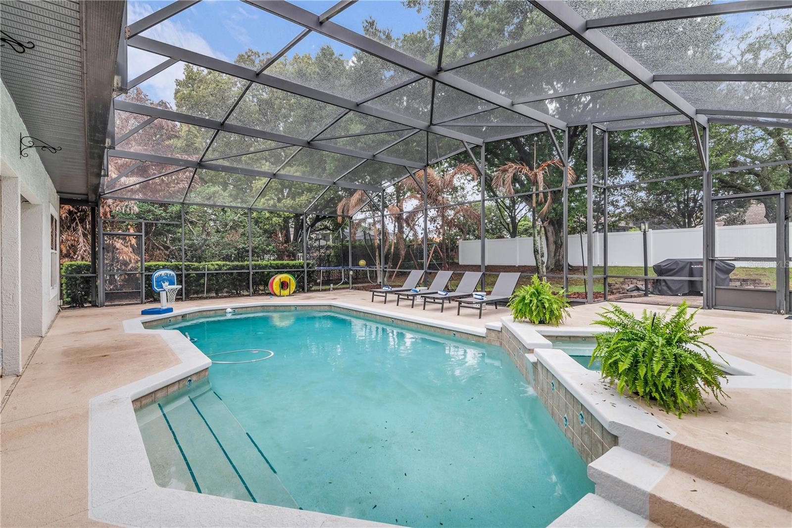 Image 6 of 72 For 2806 Windsor Hill Drive