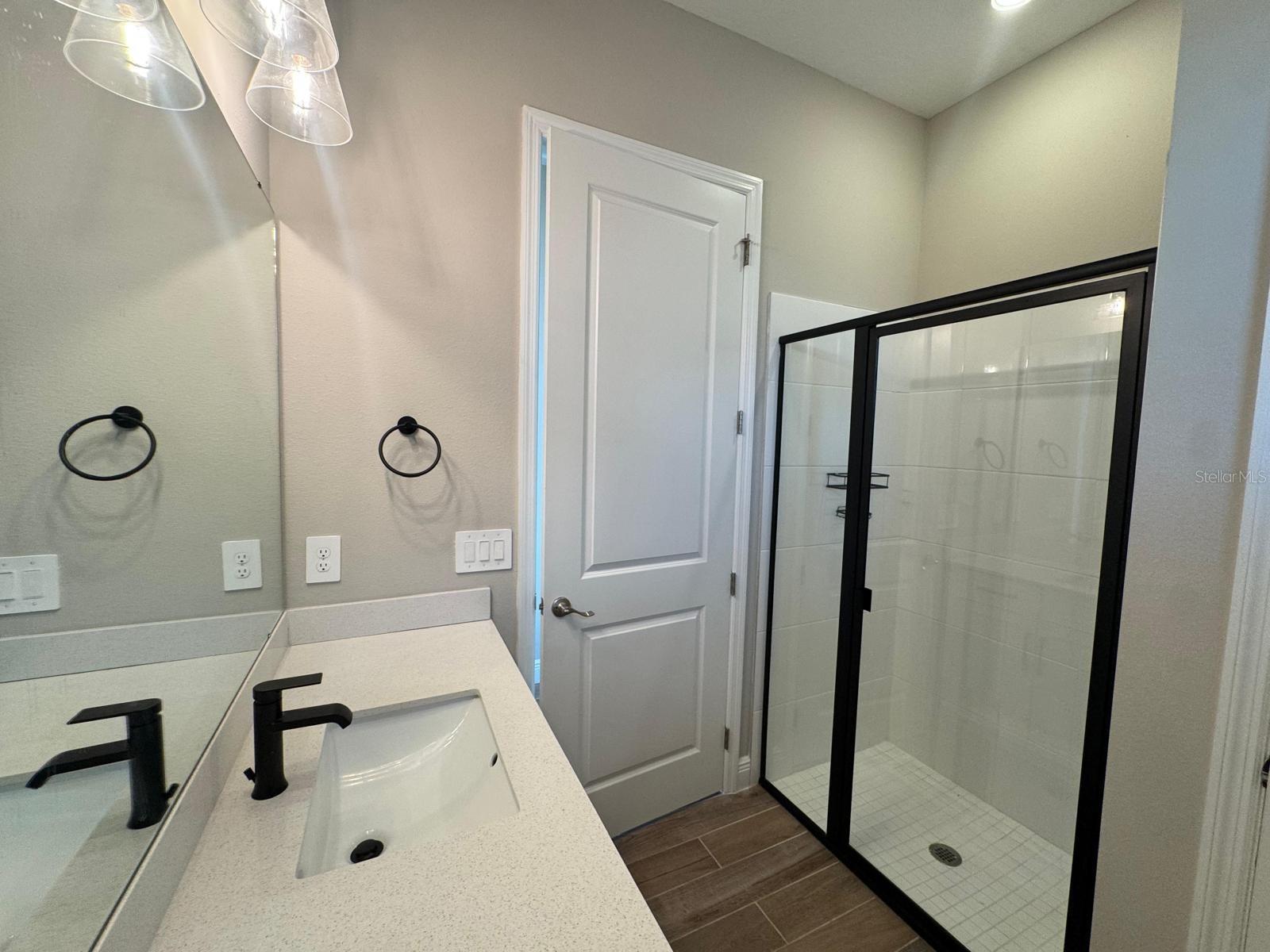 Image 16 of 69 For 16405 Silver Brook Way