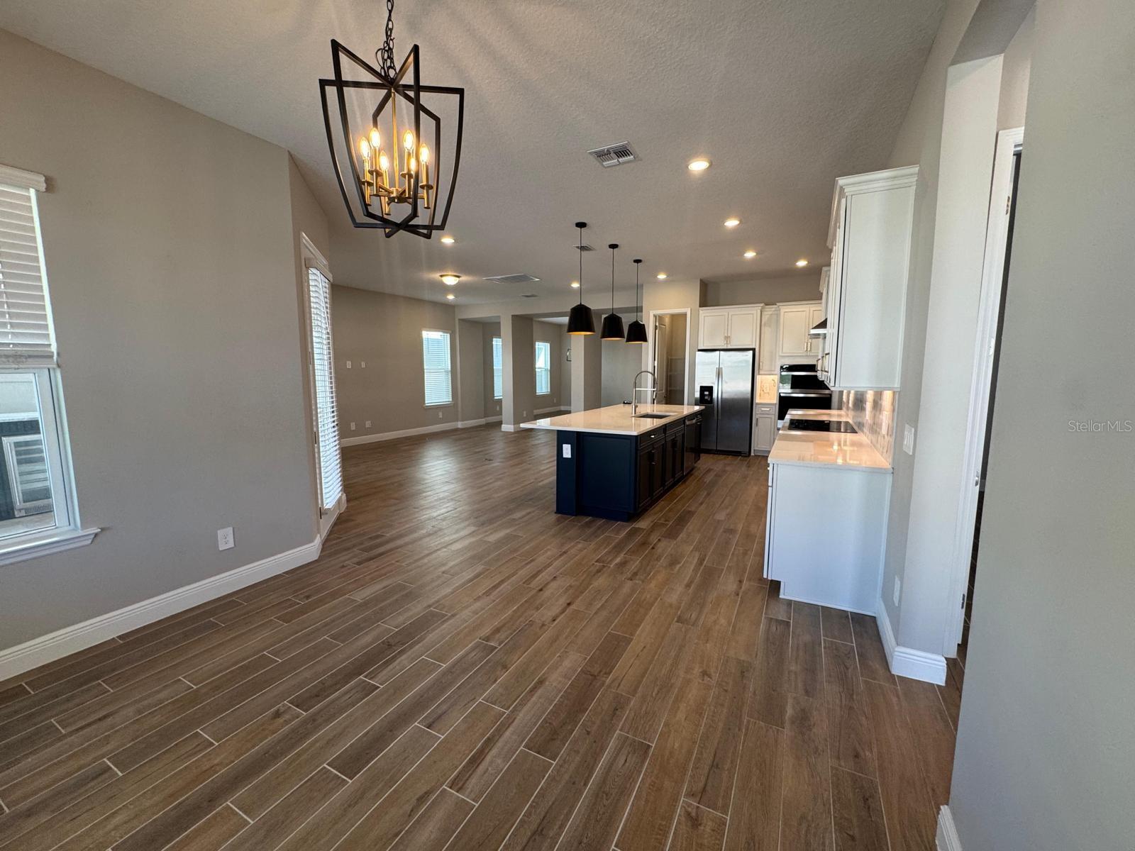 Image 17 of 69 For 16405 Silver Brook Way