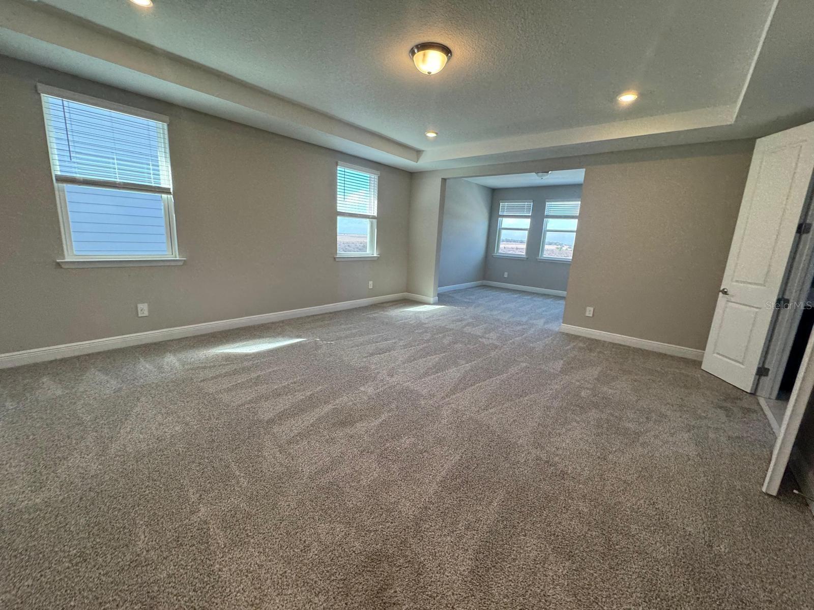 Image 30 of 69 For 16405 Silver Brook Way