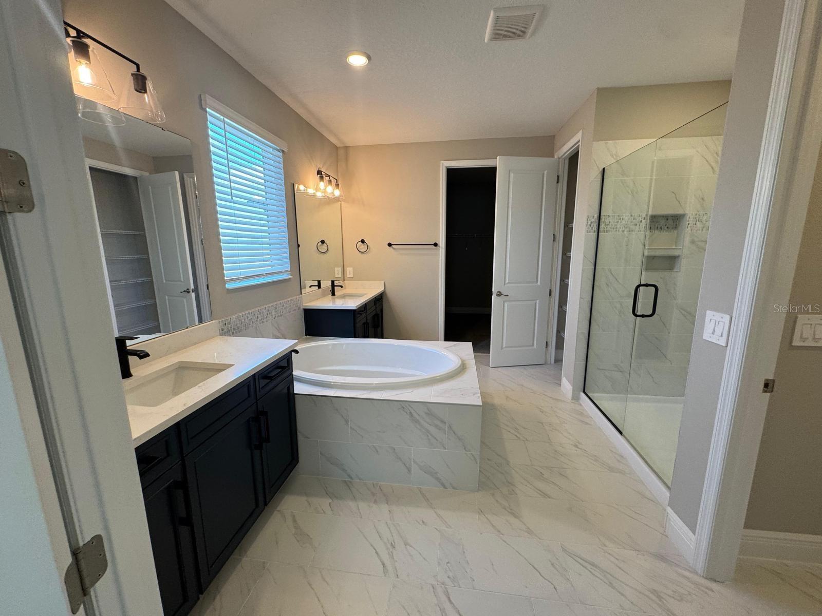 Image 35 of 69 For 16405 Silver Brook Way