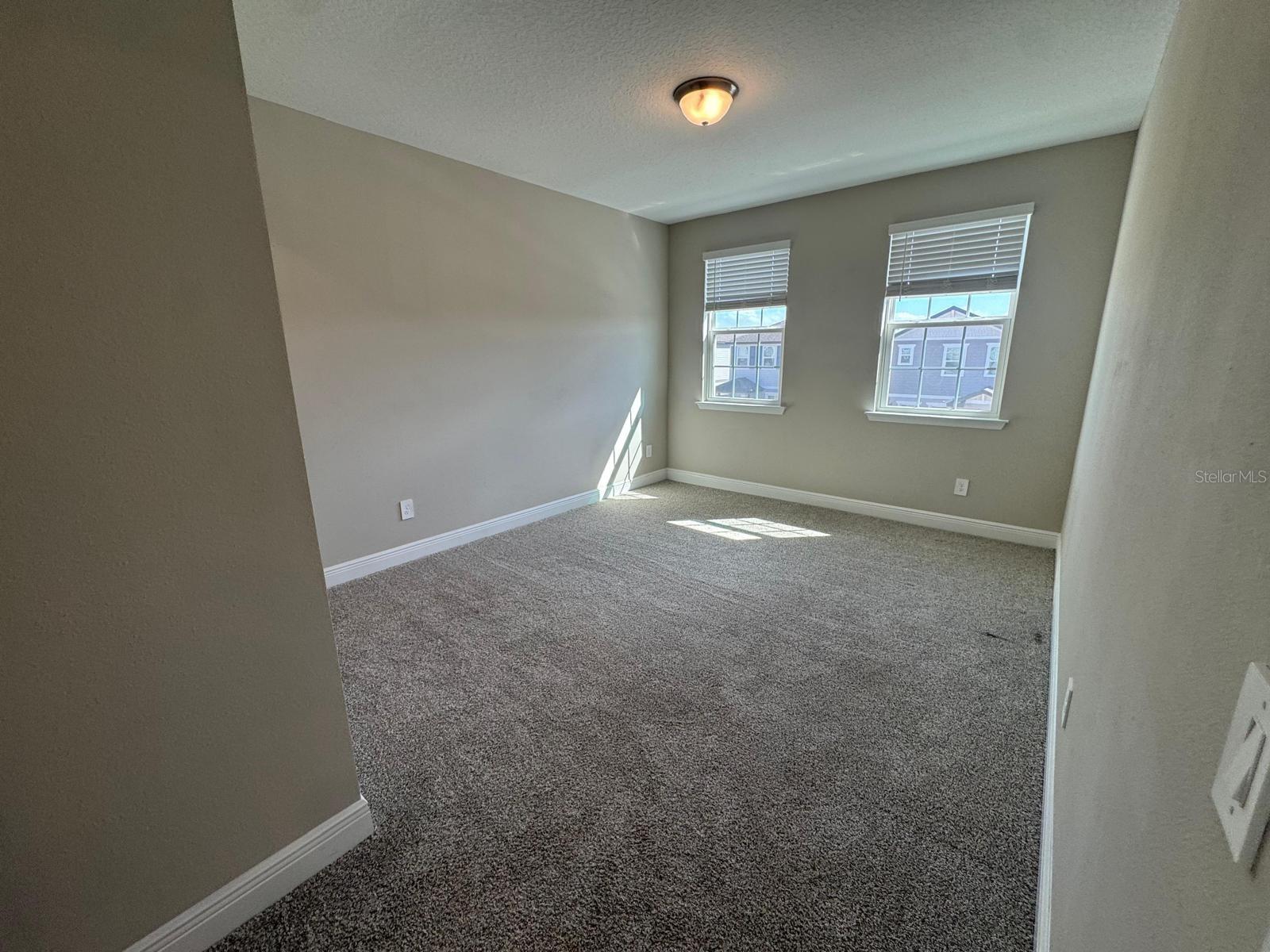 Image 52 of 69 For 16405 Silver Brook Way