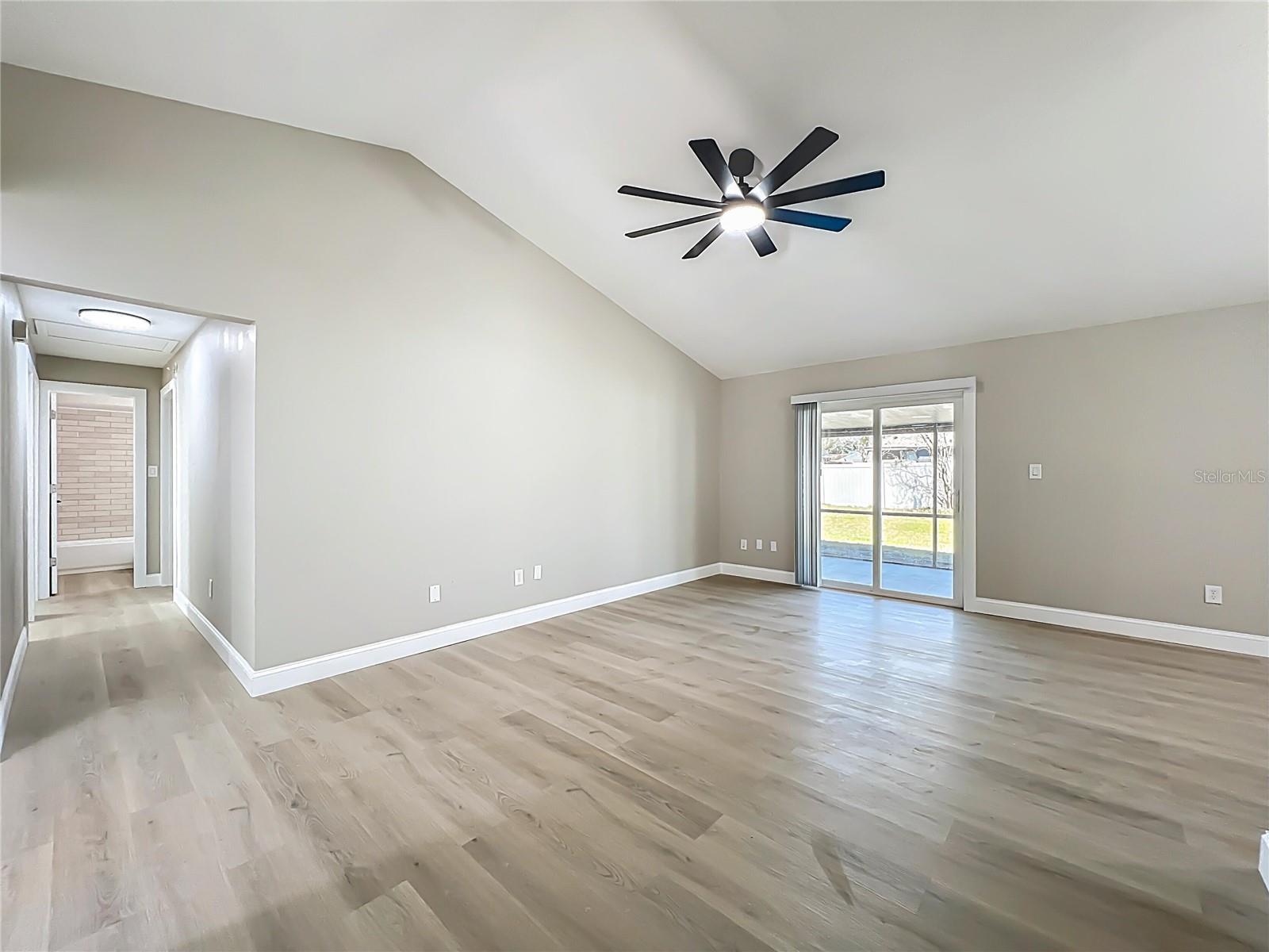 Image 22 of 57 For 6911 Crescent Ridge Road