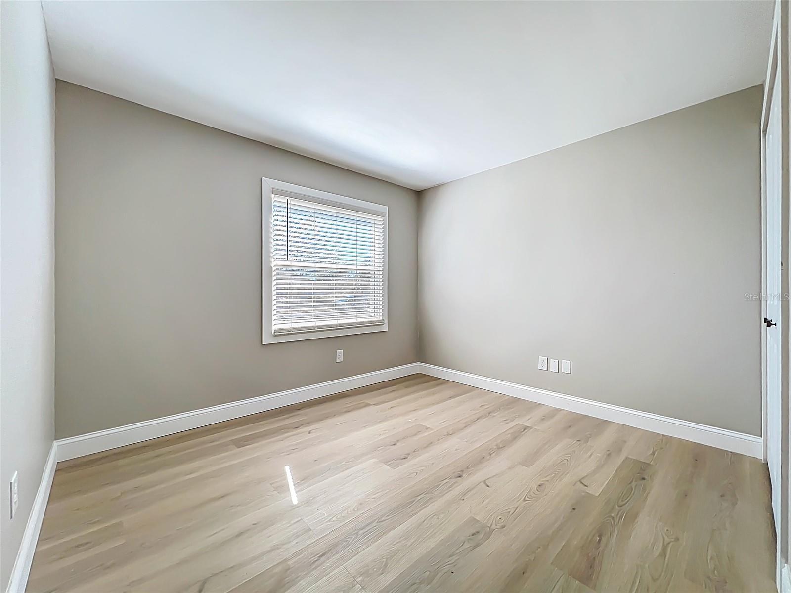 Image 25 of 57 For 6911 Crescent Ridge Road