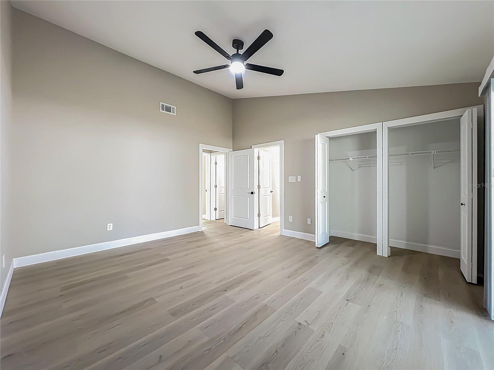 Image 28 of 57 For 6911 Crescent Ridge Road