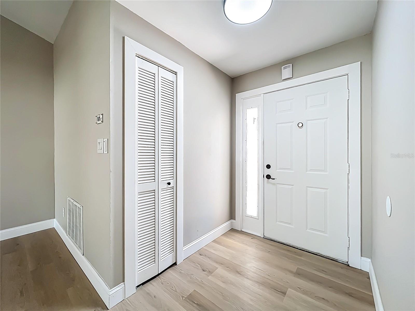 Image 30 of 57 For 6911 Crescent Ridge Road