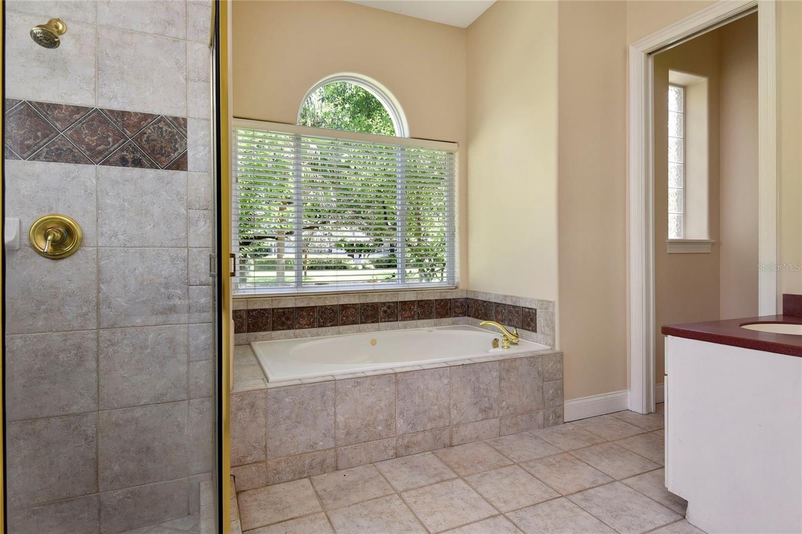 Image 17 of 35 For 1879 Sunset Drive