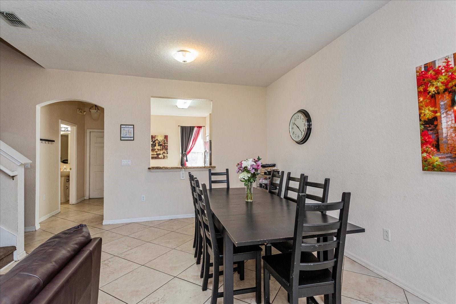 Image 8 of 25 For 232 La Mirage Street
