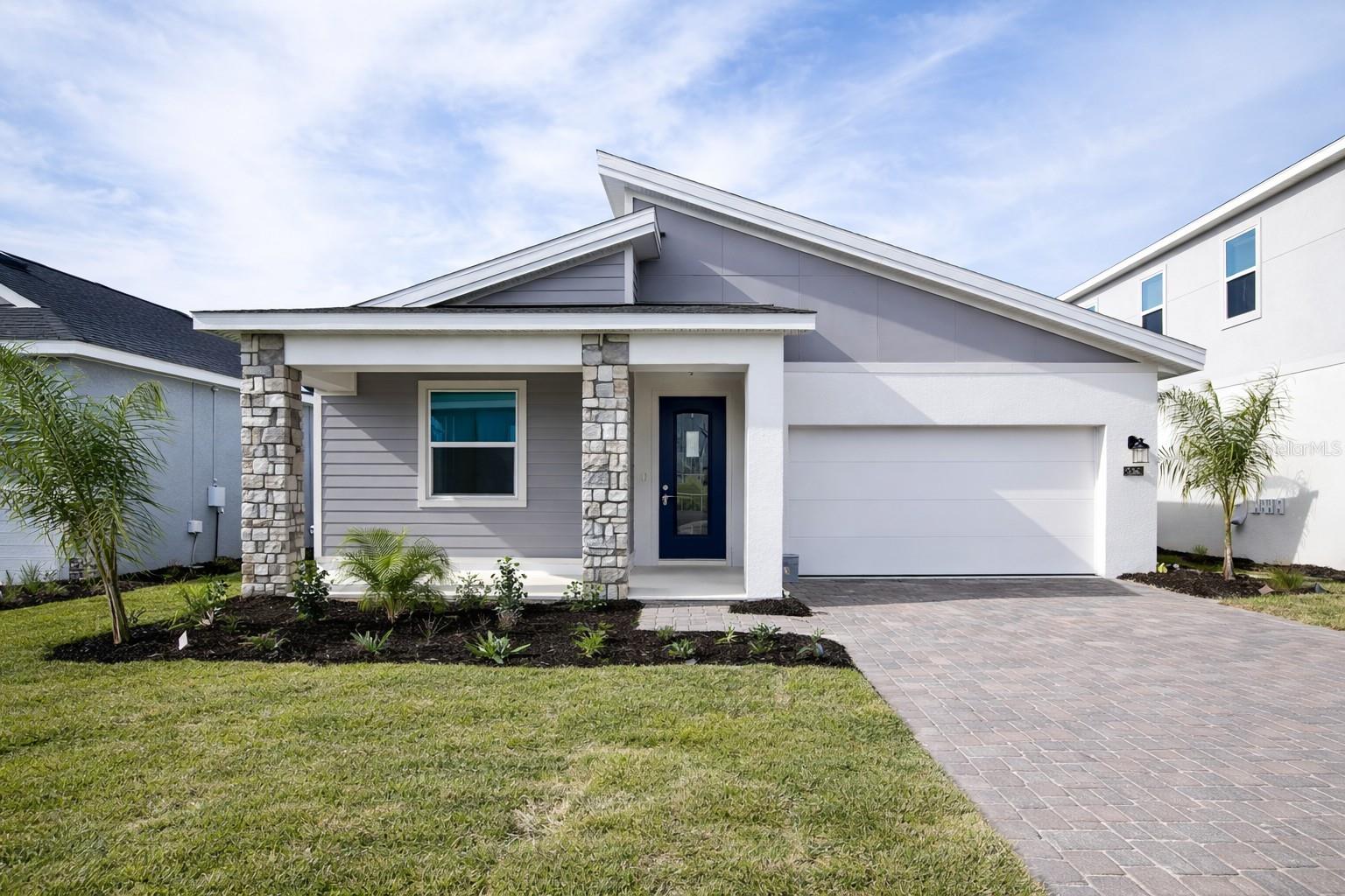 Details for 136 Aces High Lane, DAVENPORT, FL 33896