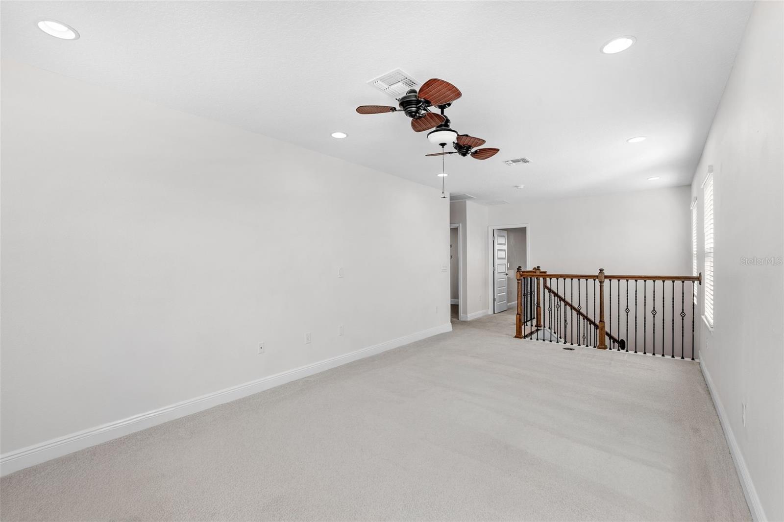 Image 12 of 37 For 18309 Oliver Twist Way