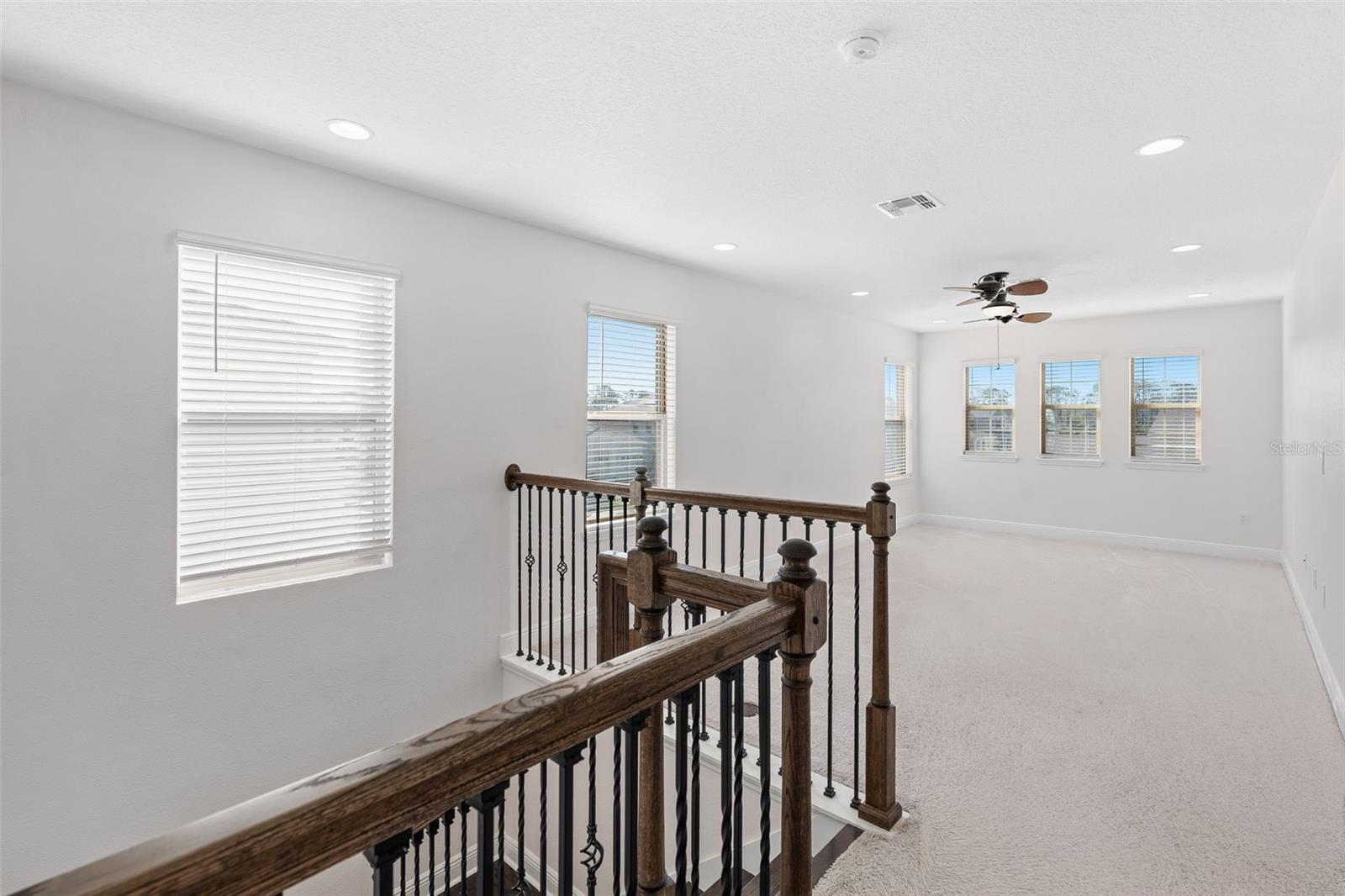 Image 13 of 37 For 18309 Oliver Twist Way