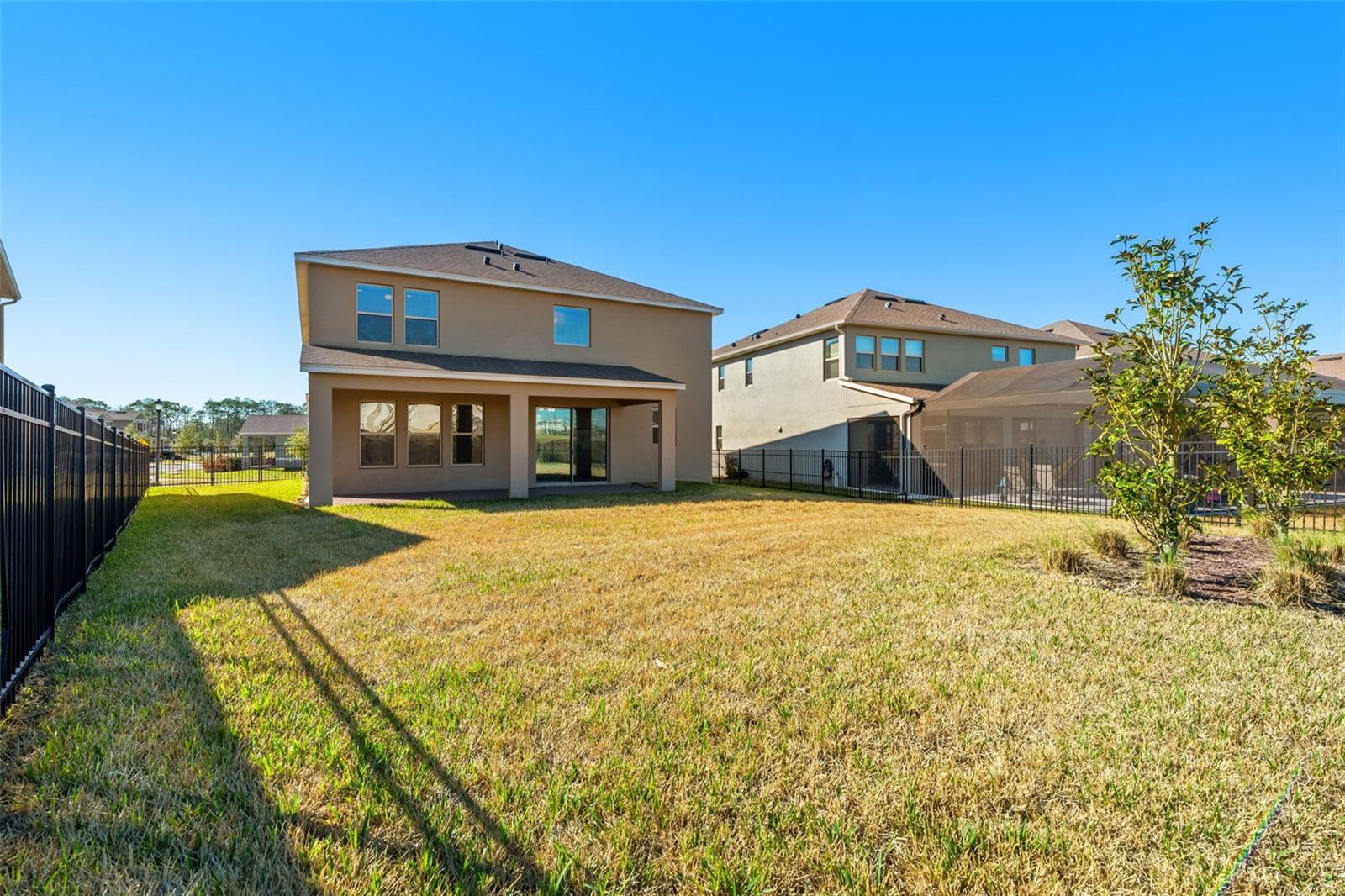 Image 28 of 37 For 18309 Oliver Twist Way