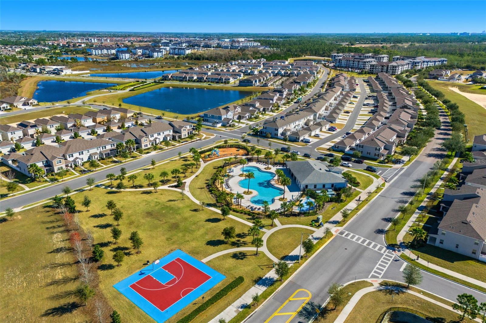 Image 34 of 37 For 18309 Oliver Twist Way