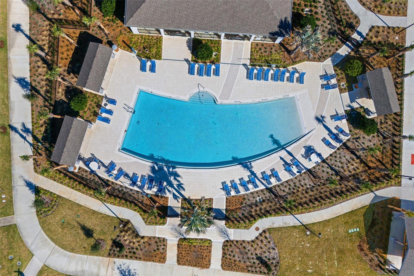 Image 36 of 37 For 18309 Oliver Twist Way