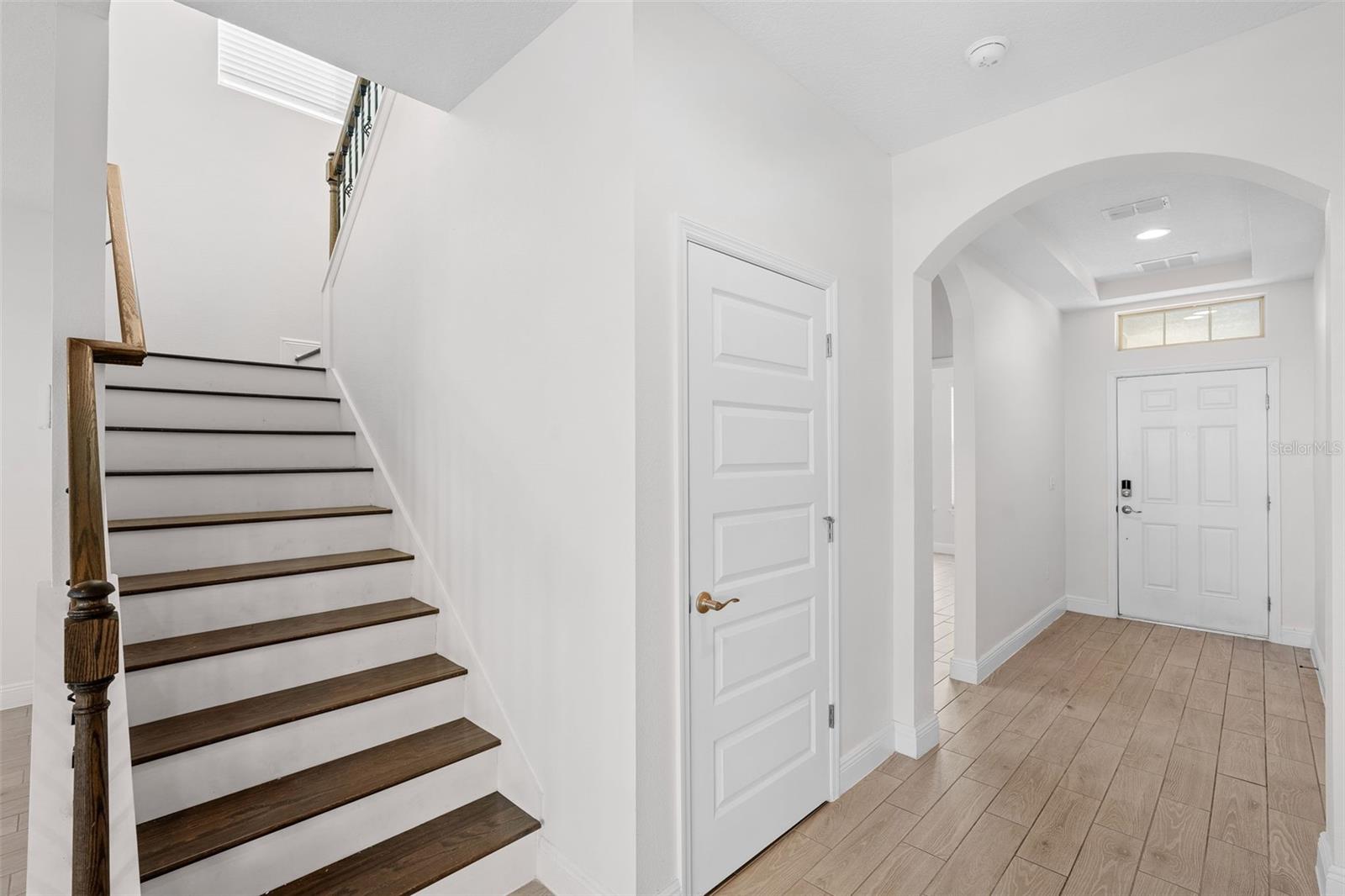 Image 4 of 37 For 18309 Oliver Twist Way