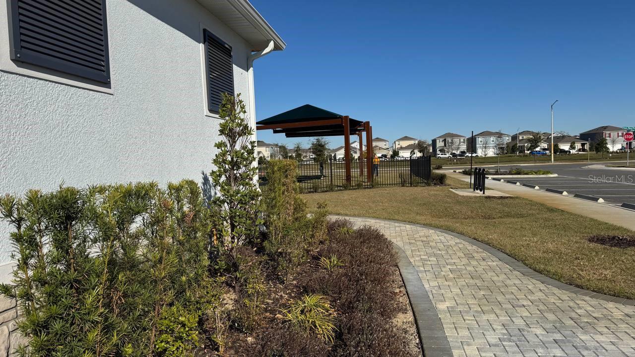 Image 12 of 41 For 1280 Cascades Avenue