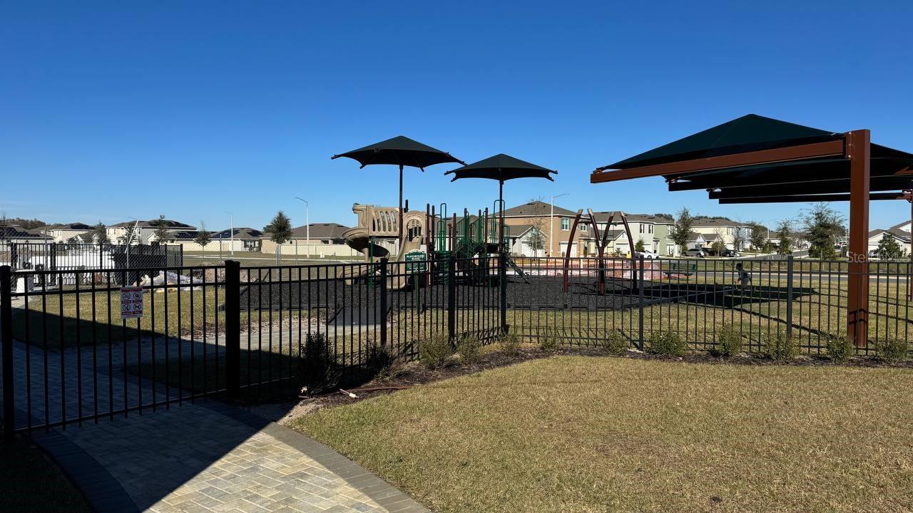 Image 14 of 41 For 1280 Cascades Avenue