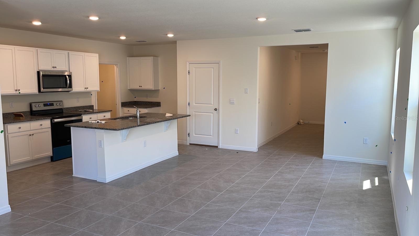 Image 5 of 41 For 1280 Cascades Avenue