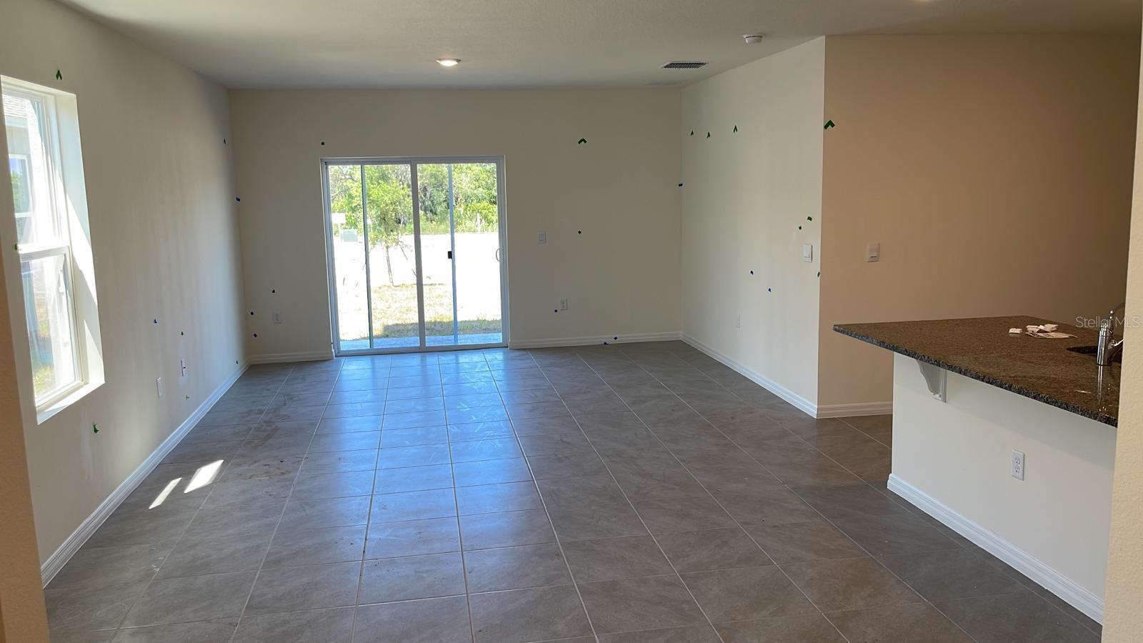 Image 6 of 41 For 1280 Cascades Avenue