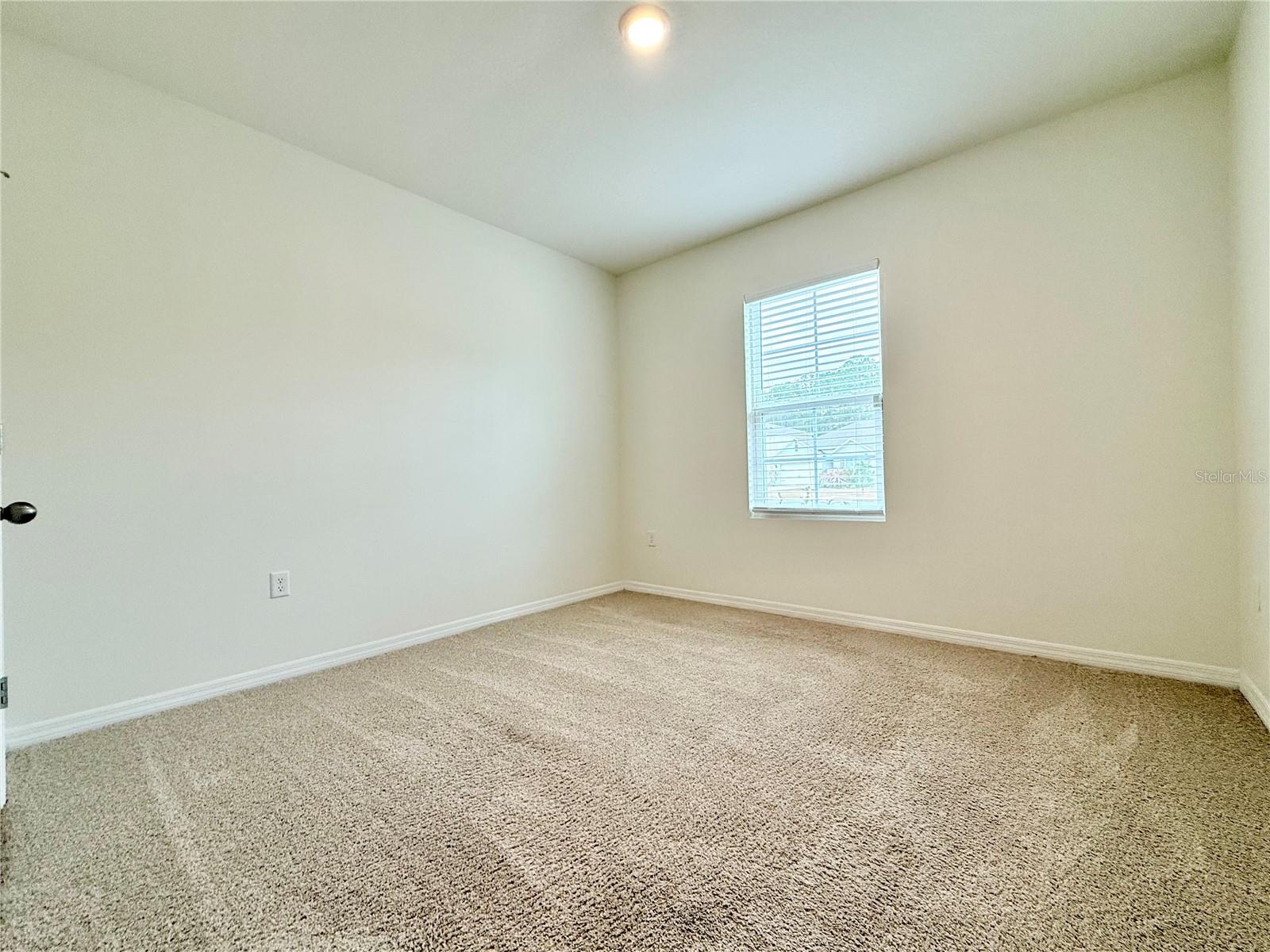 Image 18 of 37 For 245 Carabelle Court