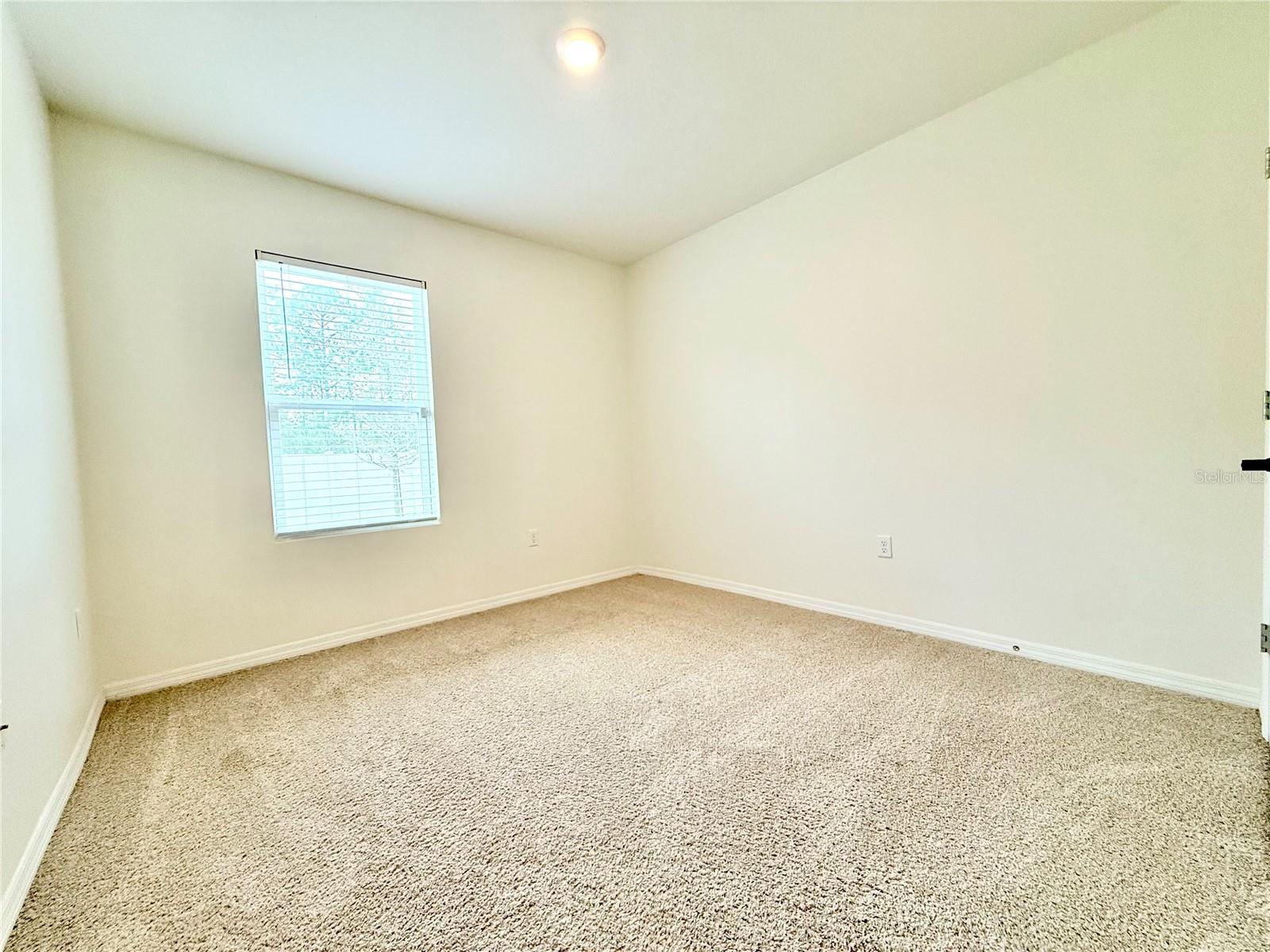 Image 24 of 37 For 245 Carabelle Court