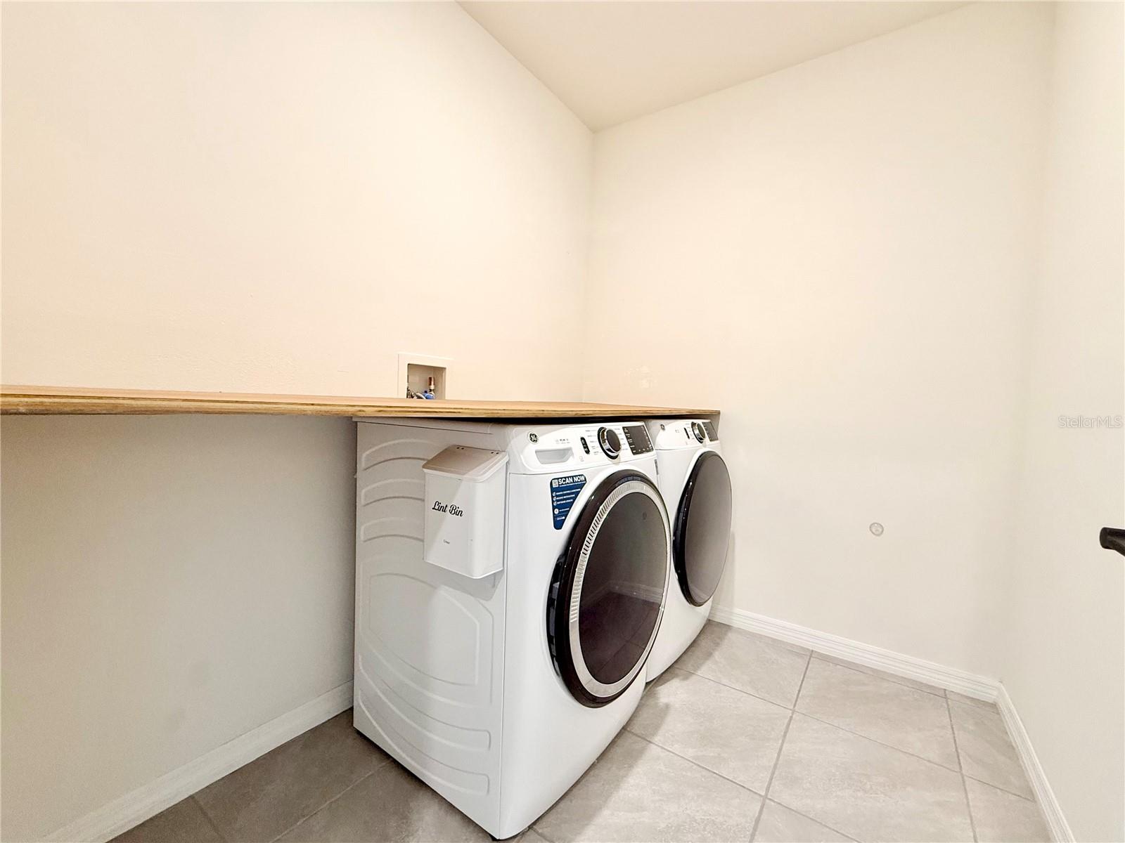 Image 32 of 37 For 245 Carabelle Court