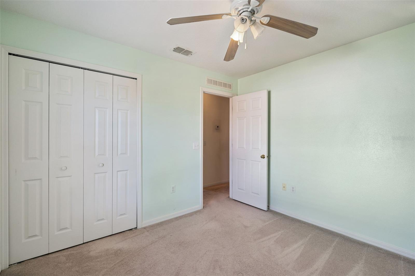 Image 21 of 47 For 1614 Ridgemoor Drive