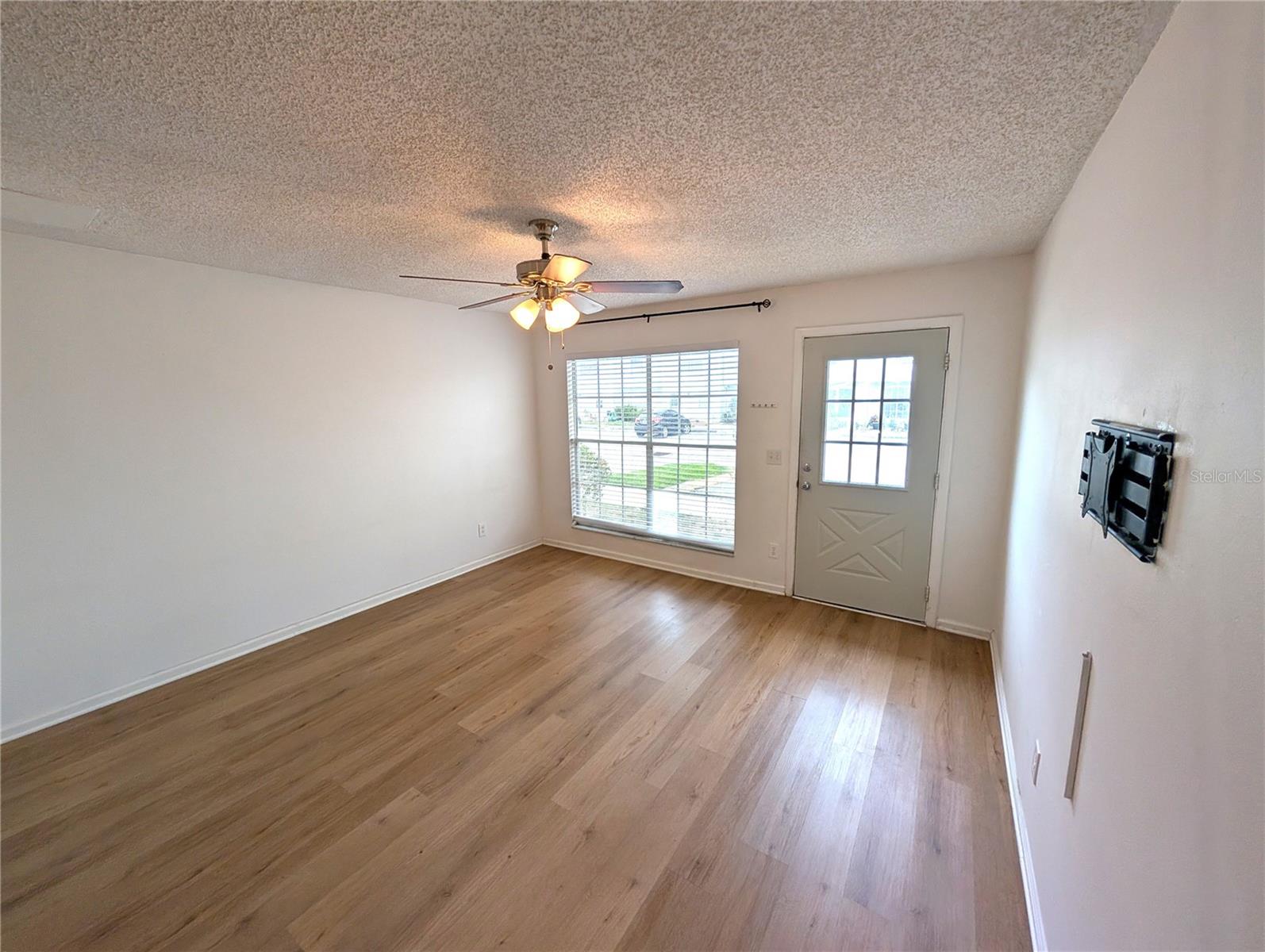 Image 6 of 20 For 6740 121st Avenue 6