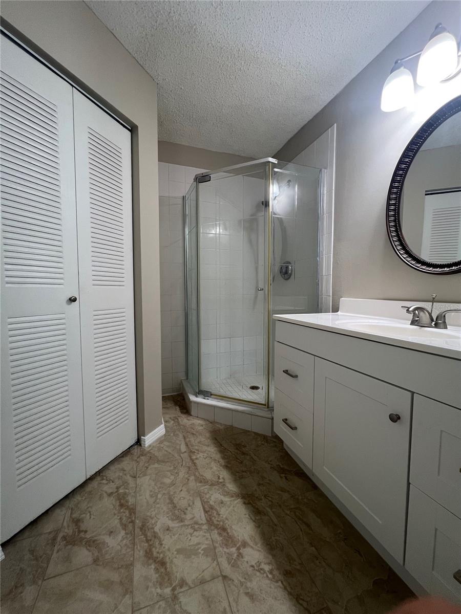 Image 9 of 16 For 2584 Grassy Point Dr  104