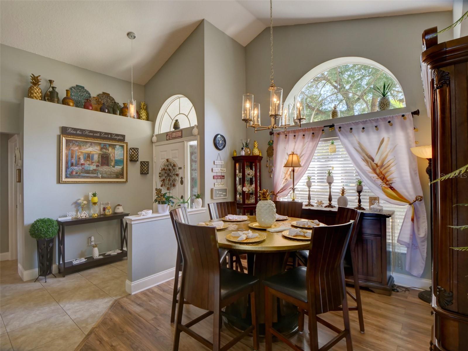 Image 11 of 45 For 1437 Bent Oaks Boulevard