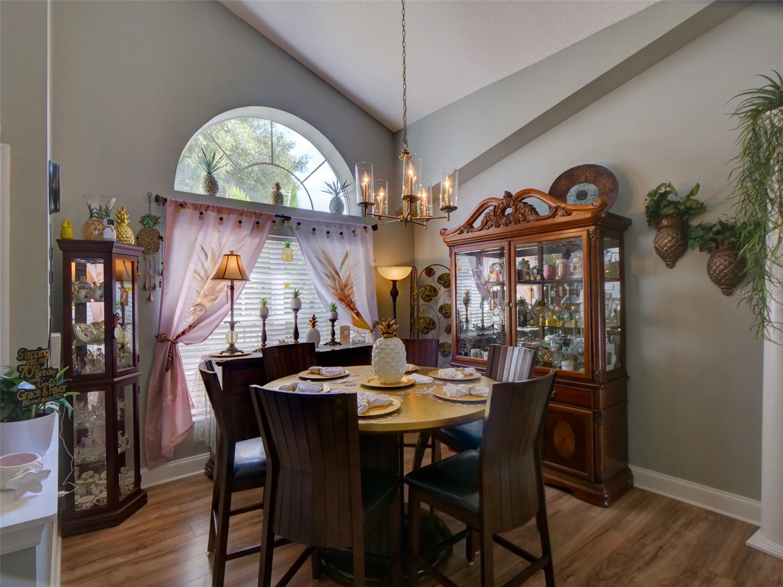 Image 12 of 45 For 1437 Bent Oaks Boulevard