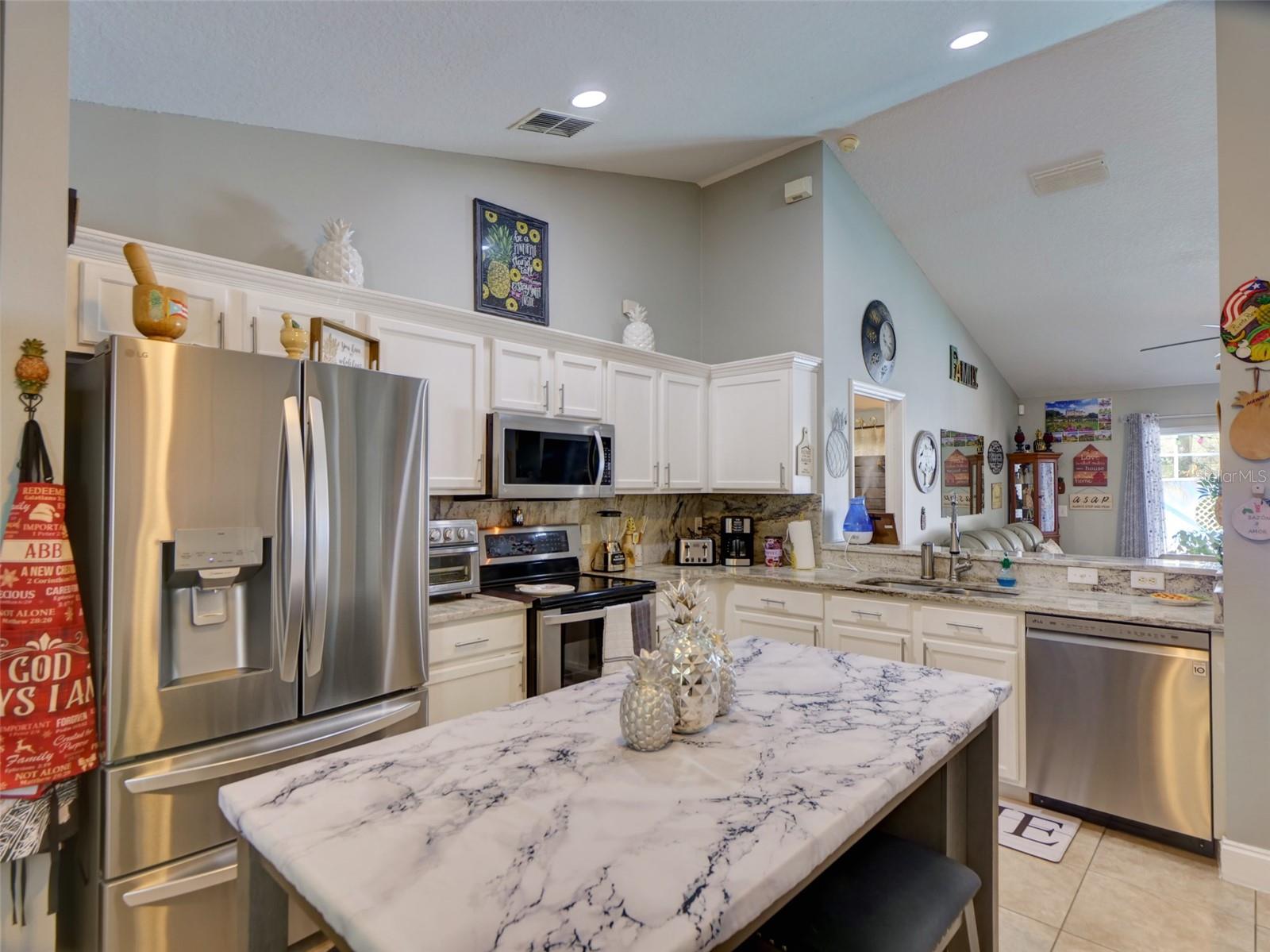 Image 16 of 45 For 1437 Bent Oaks Boulevard