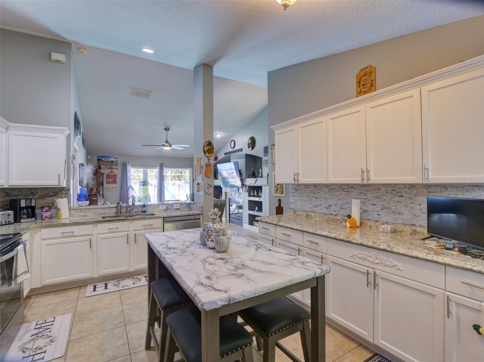 Image 18 of 45 For 1437 Bent Oaks Boulevard