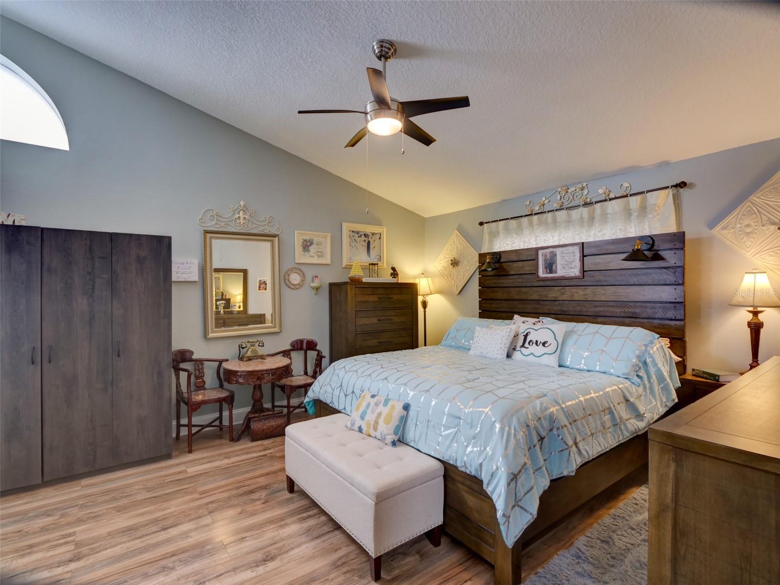 Image 20 of 45 For 1437 Bent Oaks Boulevard