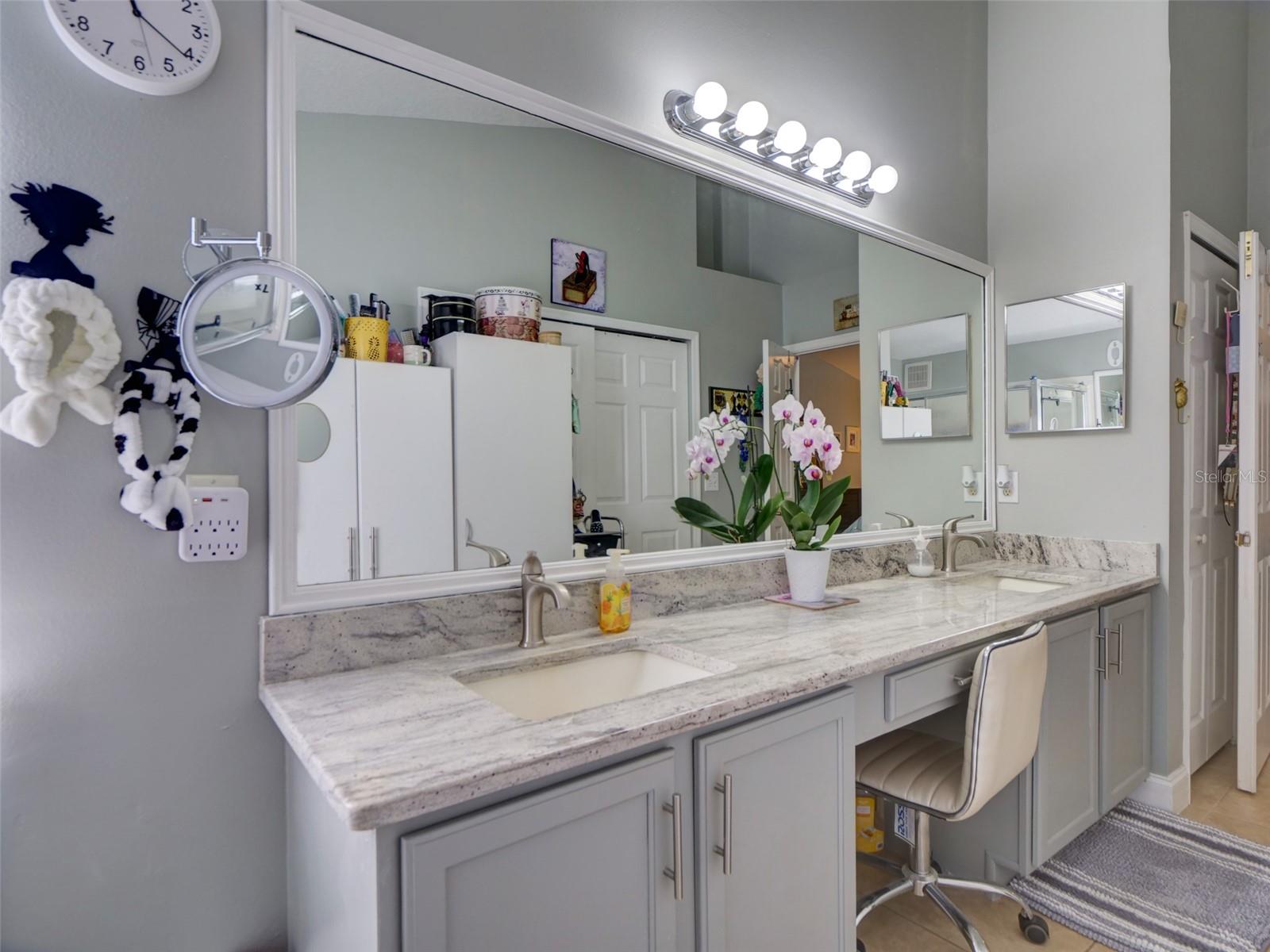 Image 23 of 45 For 1437 Bent Oaks Boulevard