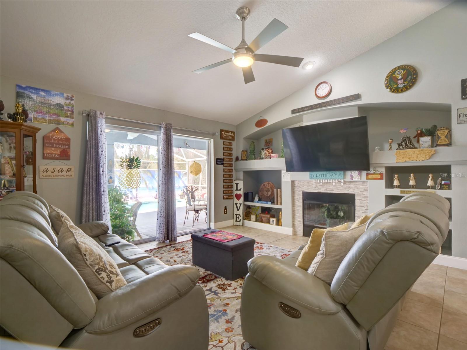 Image 9 of 45 For 1437 Bent Oaks Boulevard