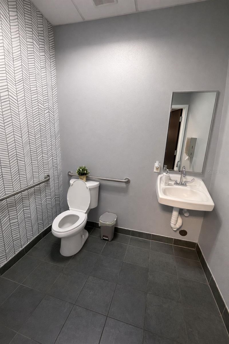 Image 7 of 8 For 13574 Village Park Drive K115