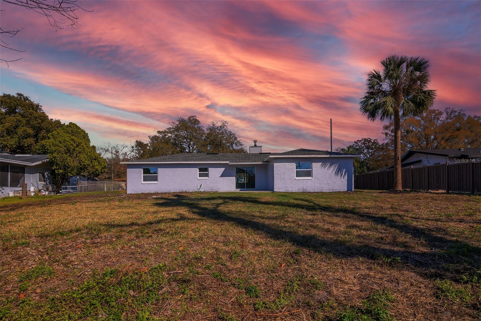 Image 26 of 39 For 1350 Lake Asher Circle