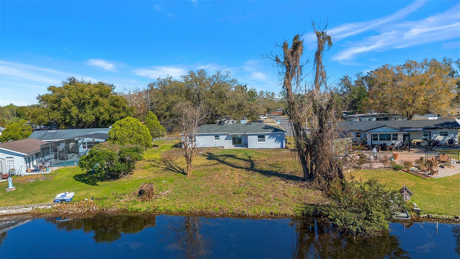 Image 28 of 39 For 1350 Lake Asher Circle