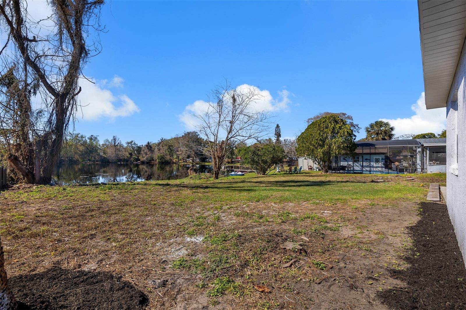 Image 31 of 39 For 1350 Lake Asher Circle