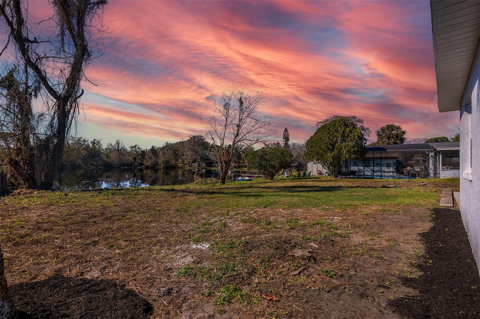 Image 32 of 39 For 1350 Lake Asher Circle