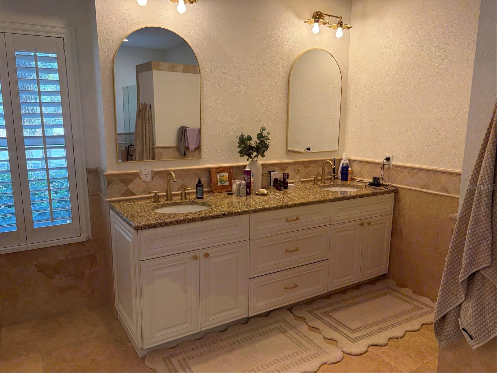 Image 32 of 60 For 104 Stonebrook Court