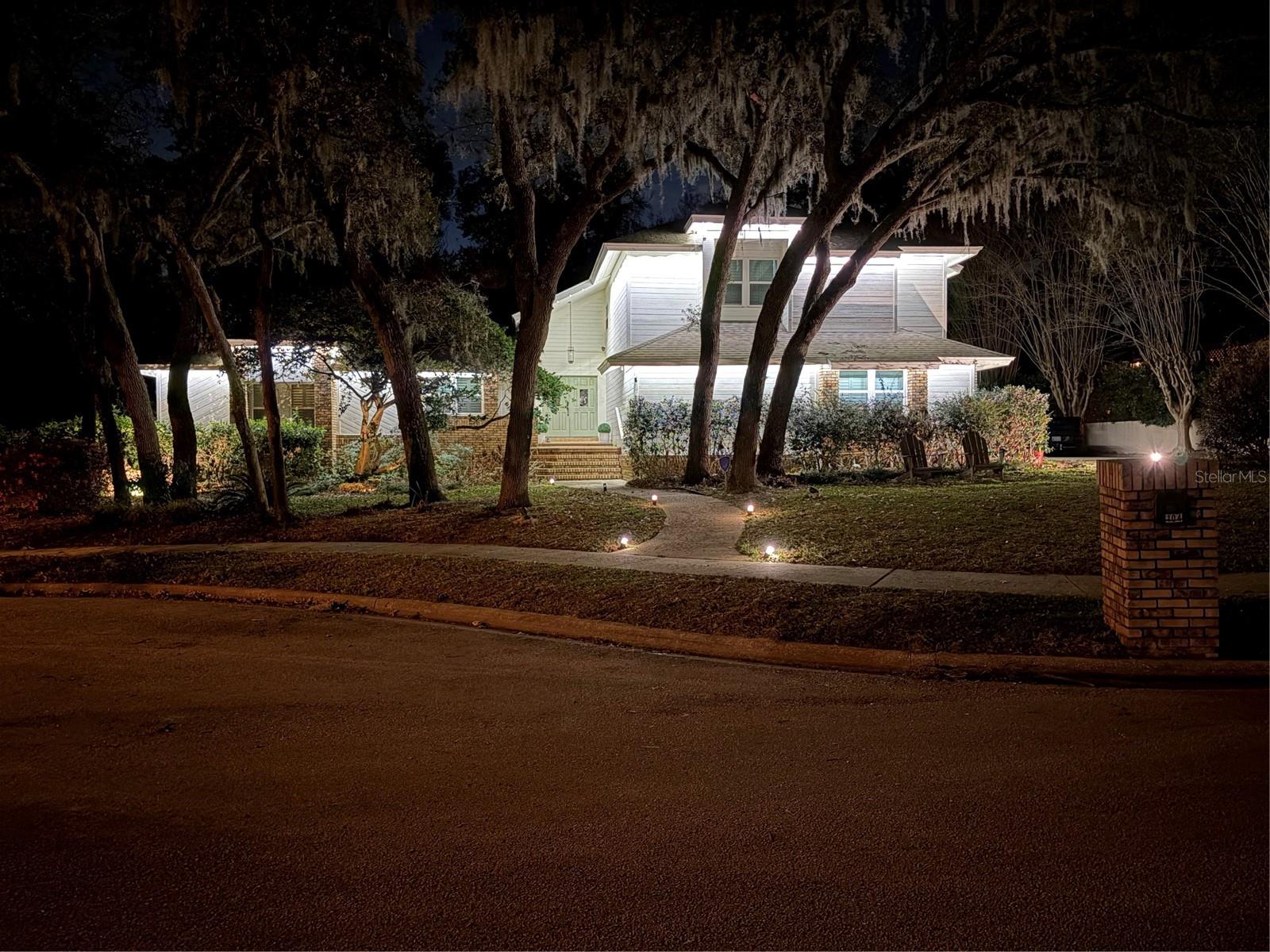 Image 47 of 60 For 104 Stonebrook Court